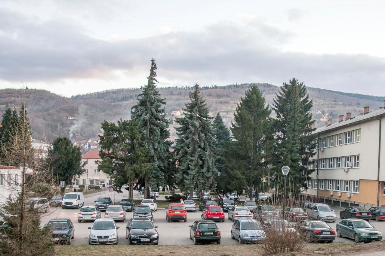 Apartment Yesa Травник Екстериор снимка